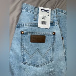 WRANGLER Cowboy Cut - 5x30. BRAND NEW!!